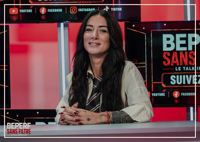Laetitia sur le plateau de Beperf Sans Filtre.