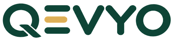 Logo officiel QEVYO, vert profond et or.